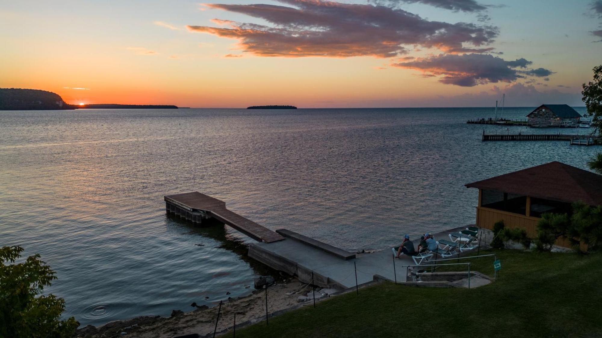 Pine Grove Resort エフライム エクステリア 写真
