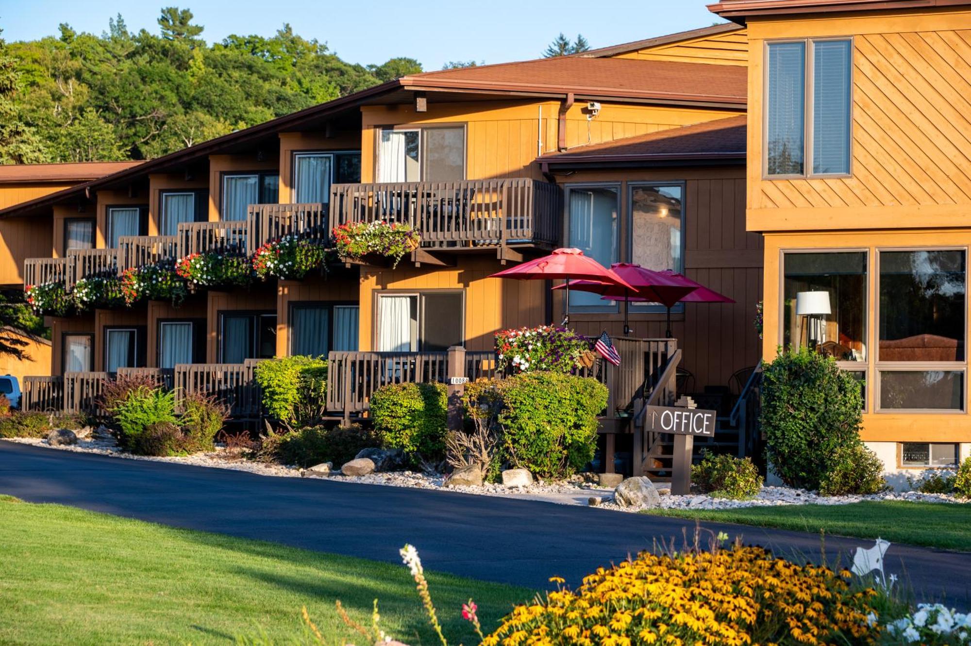 Pine Grove Resort エフライム エクステリア 写真