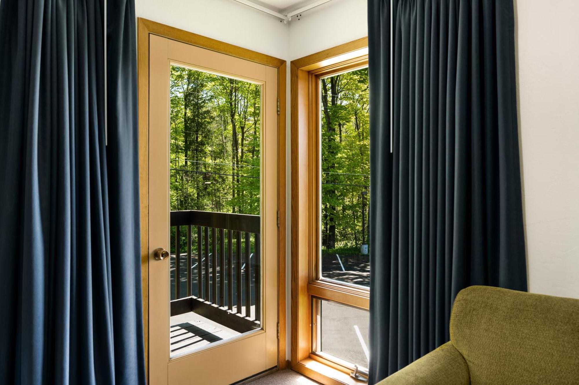 Pine Grove Resort エフライム エクステリア 写真